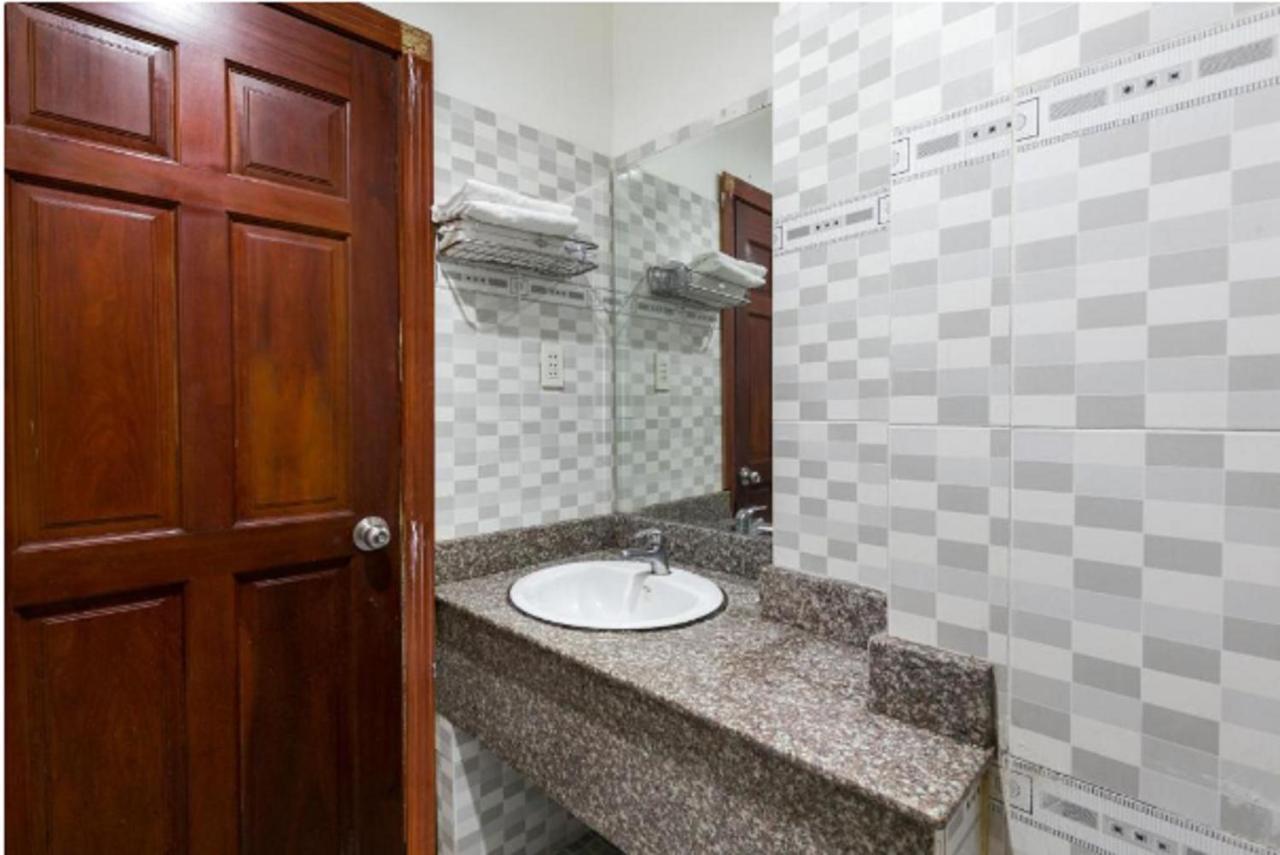 Oyo 1117 Ngoc Lan Motel Hue Eksteriør bilde